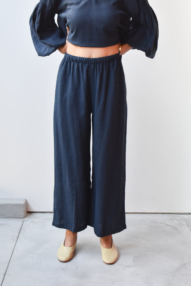 
                  
                    Linen Drawstring Wide Pants
                  
                