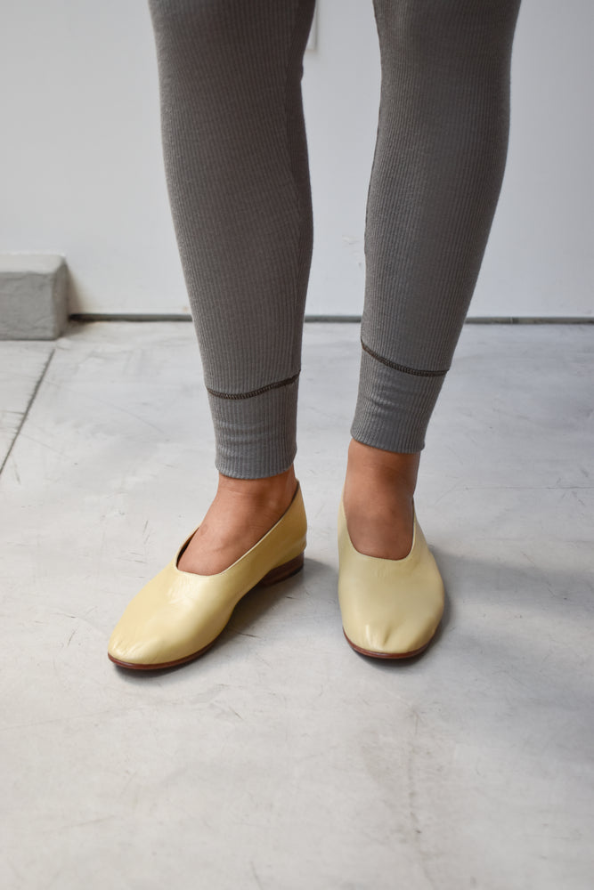 
                  
                    Wool Bicolor Leggings
                  
                