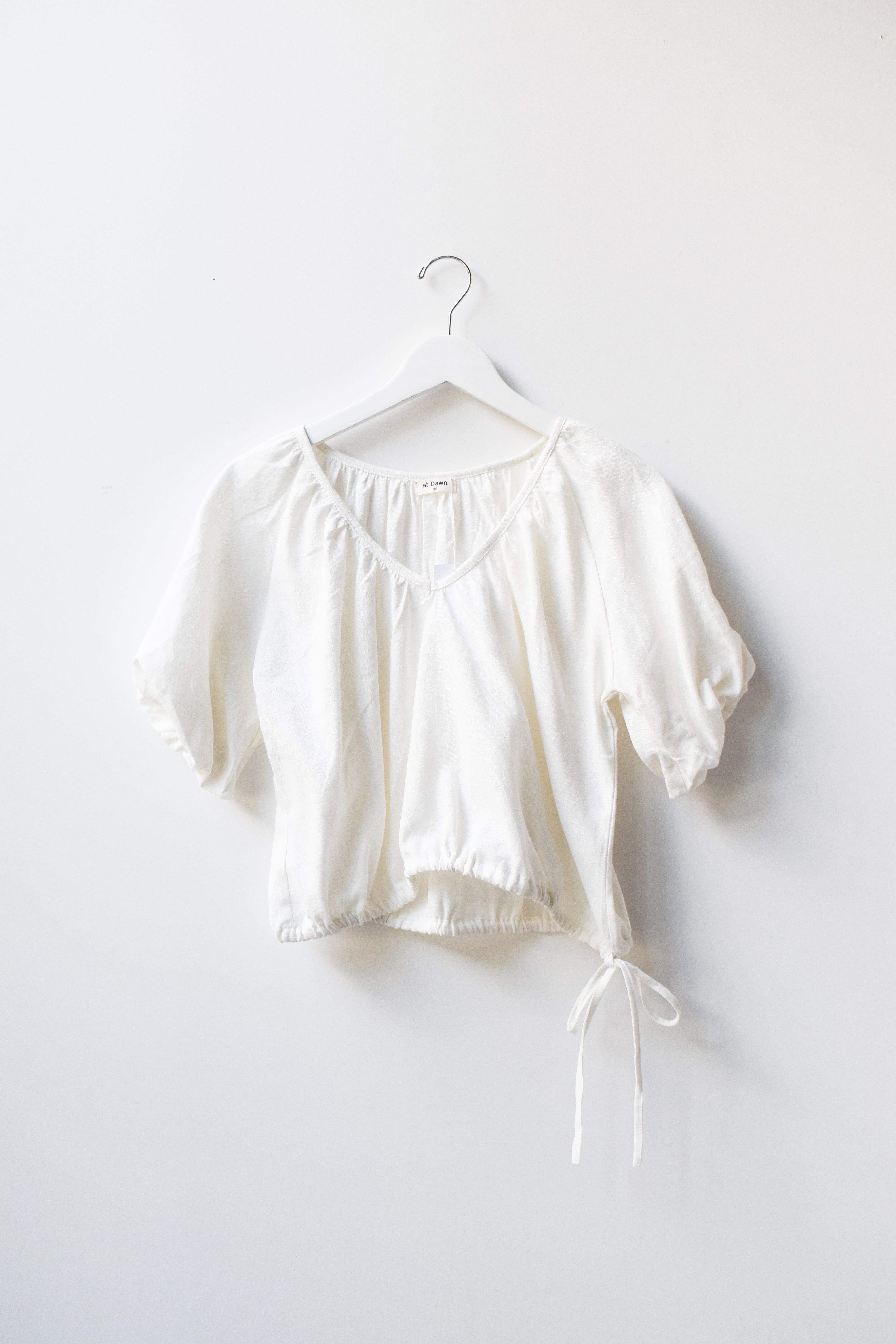 Euro antique(ヨーロッパアンティーク) 1900's~ puff sleeve drawstring neckline white cotton blouseパフスリーブなドローストリングブラウス Antique White Blouse - Etsy
