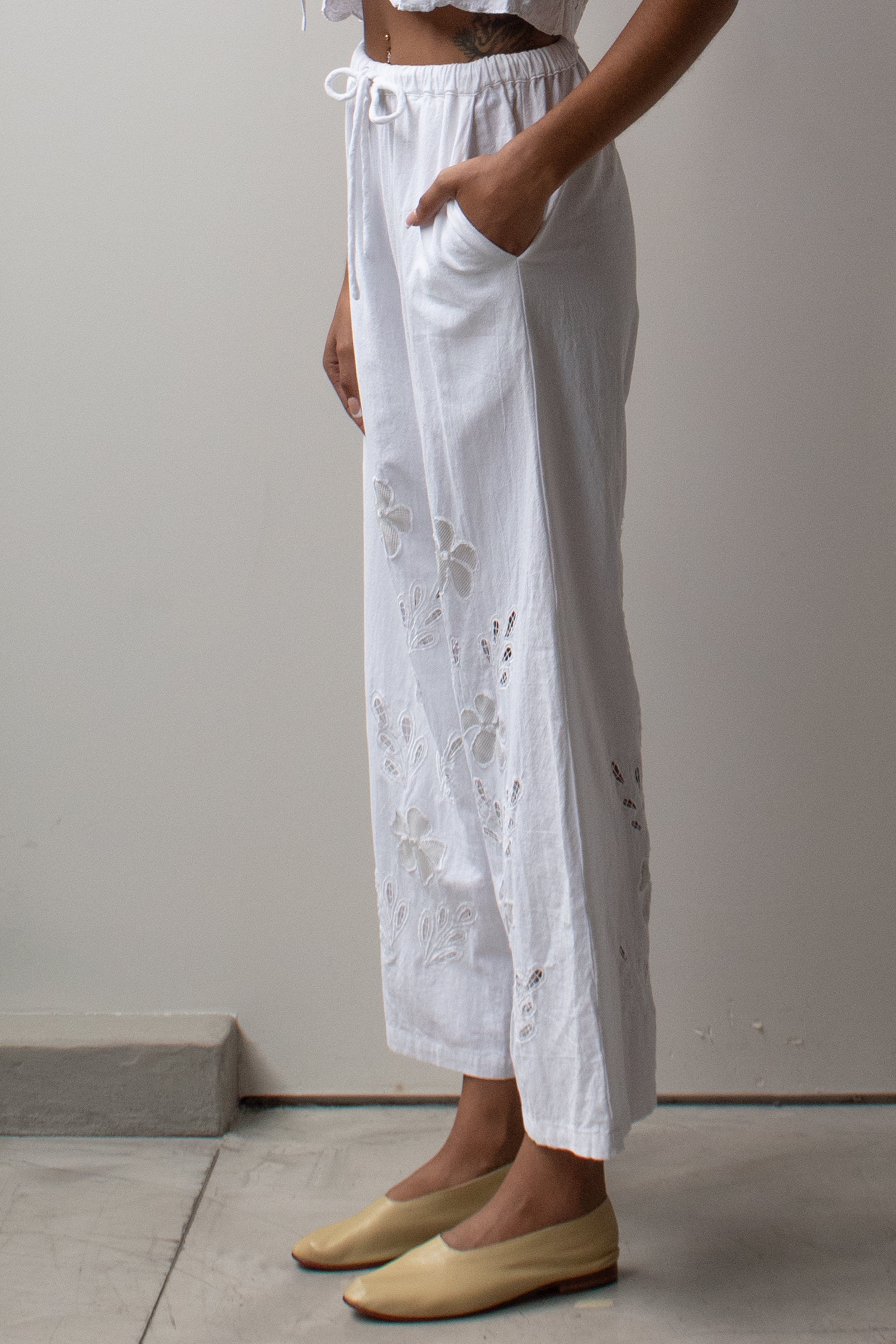 Flower Lace Pant – at Dawn. O'AHU