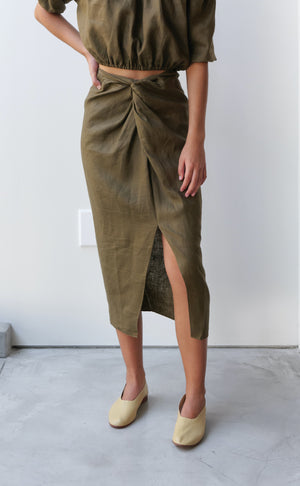 
                  
                    Mid Pencil Skirt
                  
                