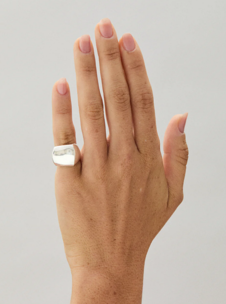 【VINTAGE HOLLYWOOD】Swell Flow Pinky Ring_VH2536RI003M Chunky Wave Pinky Ring – at Dawn. O'AHU