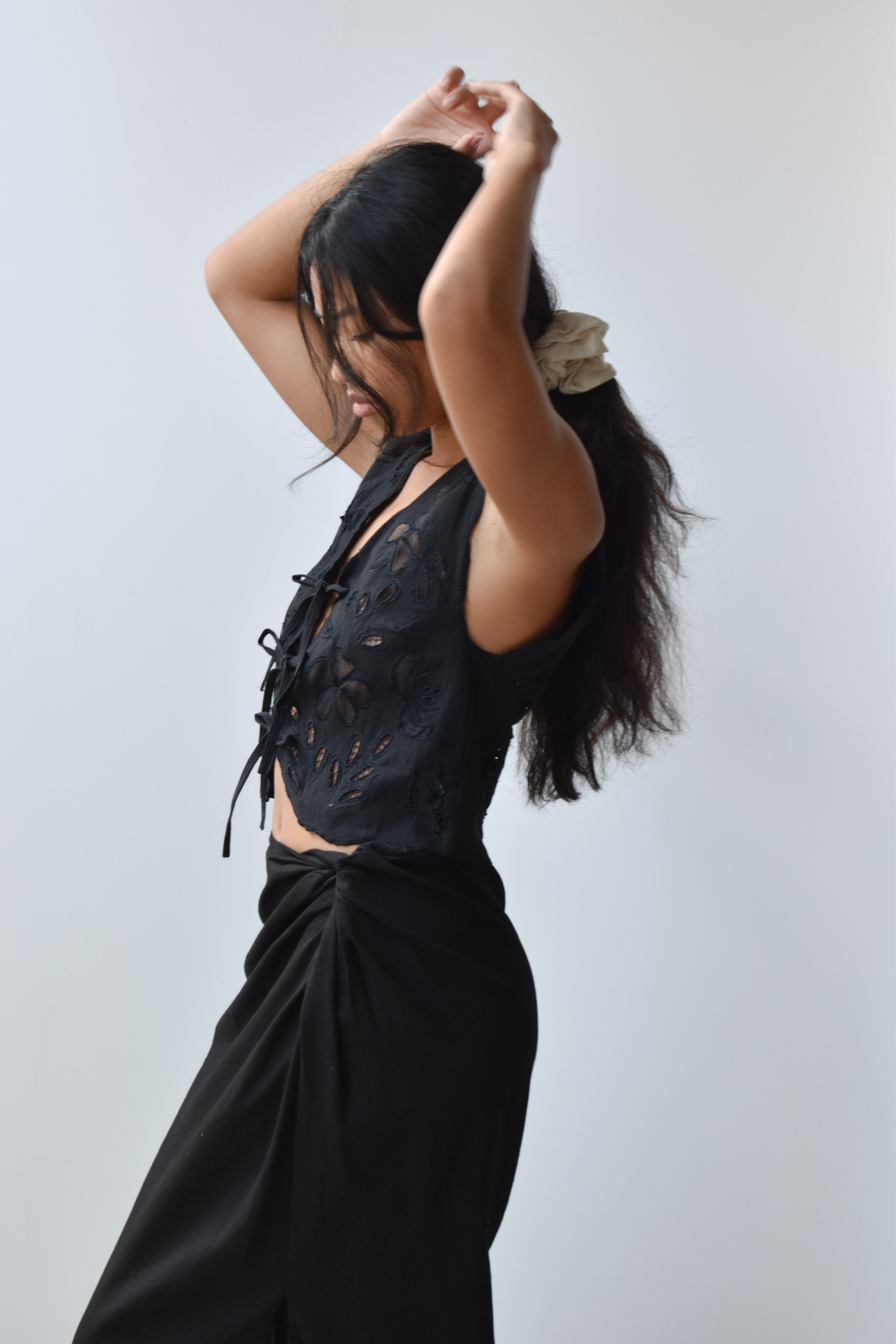 ■The tis■ [SET] FLOWER LACE DETAIL SLEEVELESS+ FLOWER LACE 00000000_zi_13318325-4628-4f35