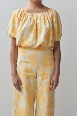 
                  
                    Cropped Top - Pua Kenikeni
                  
                