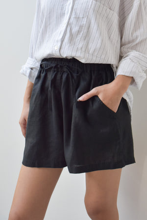 
                  
                    Linen Shorts
                  
                